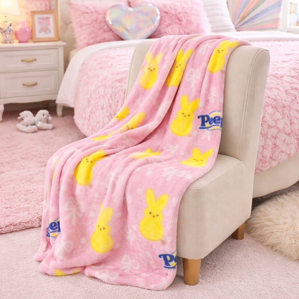 PEEPS Oversized Throw 60” x 70” Pink with Yellow Peeps, Bows Blanket NWT